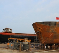 淮滨码头造船高清图
